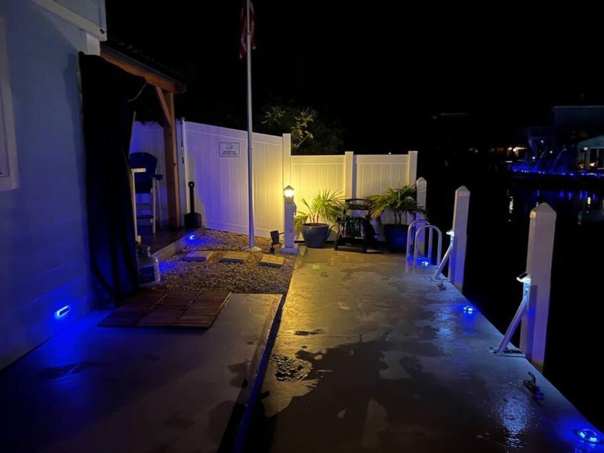Casa Blue Pelican. Marathon Dış mekan fotoğraf