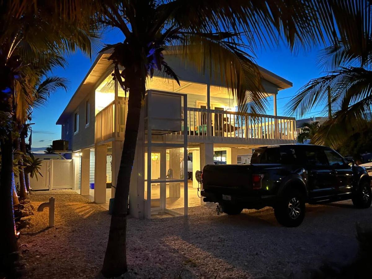 Casa Blue Pelican. Marathon Dış mekan fotoğraf