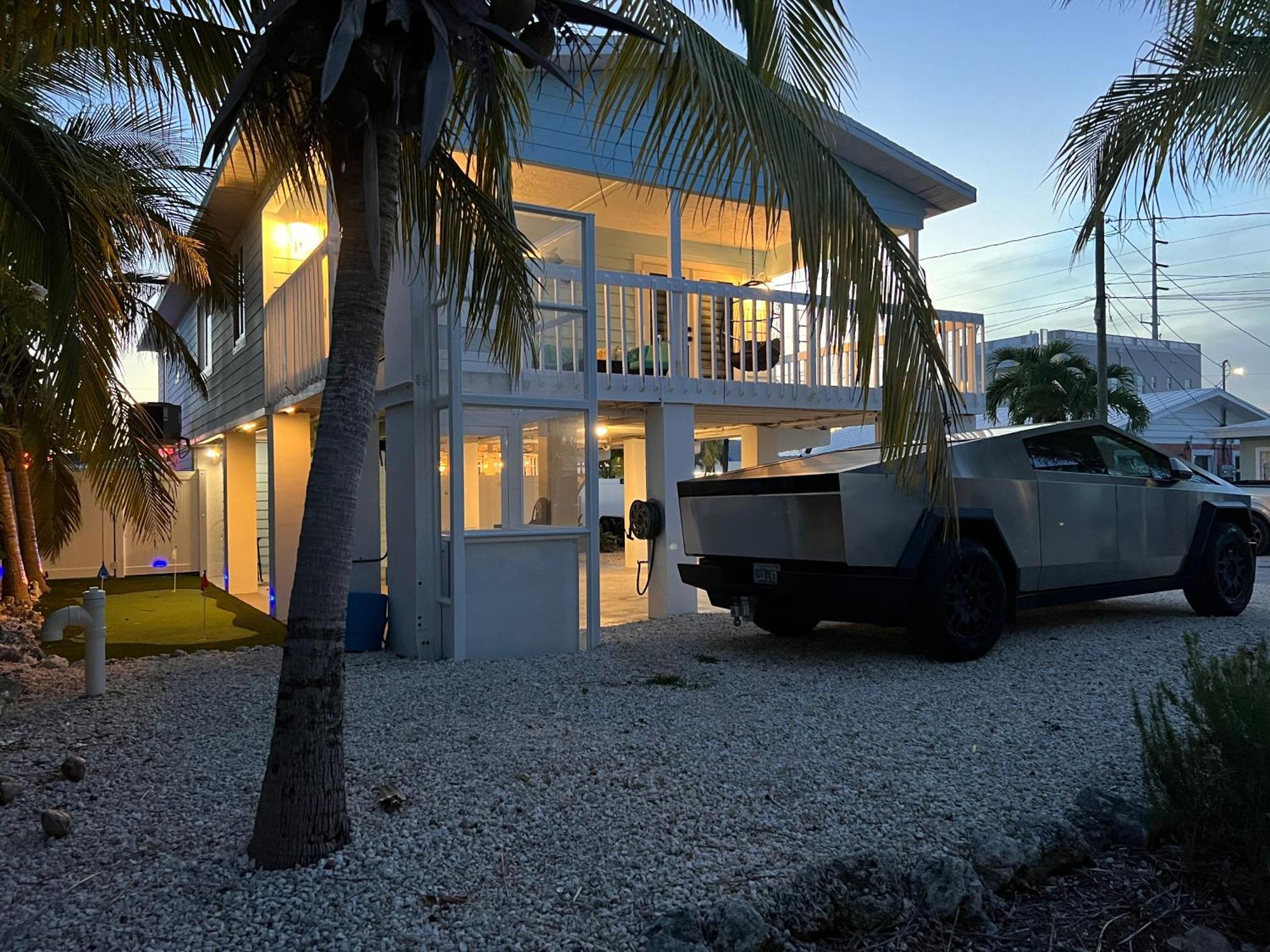 Casa Blue Pelican. Marathon Dış mekan fotoğraf