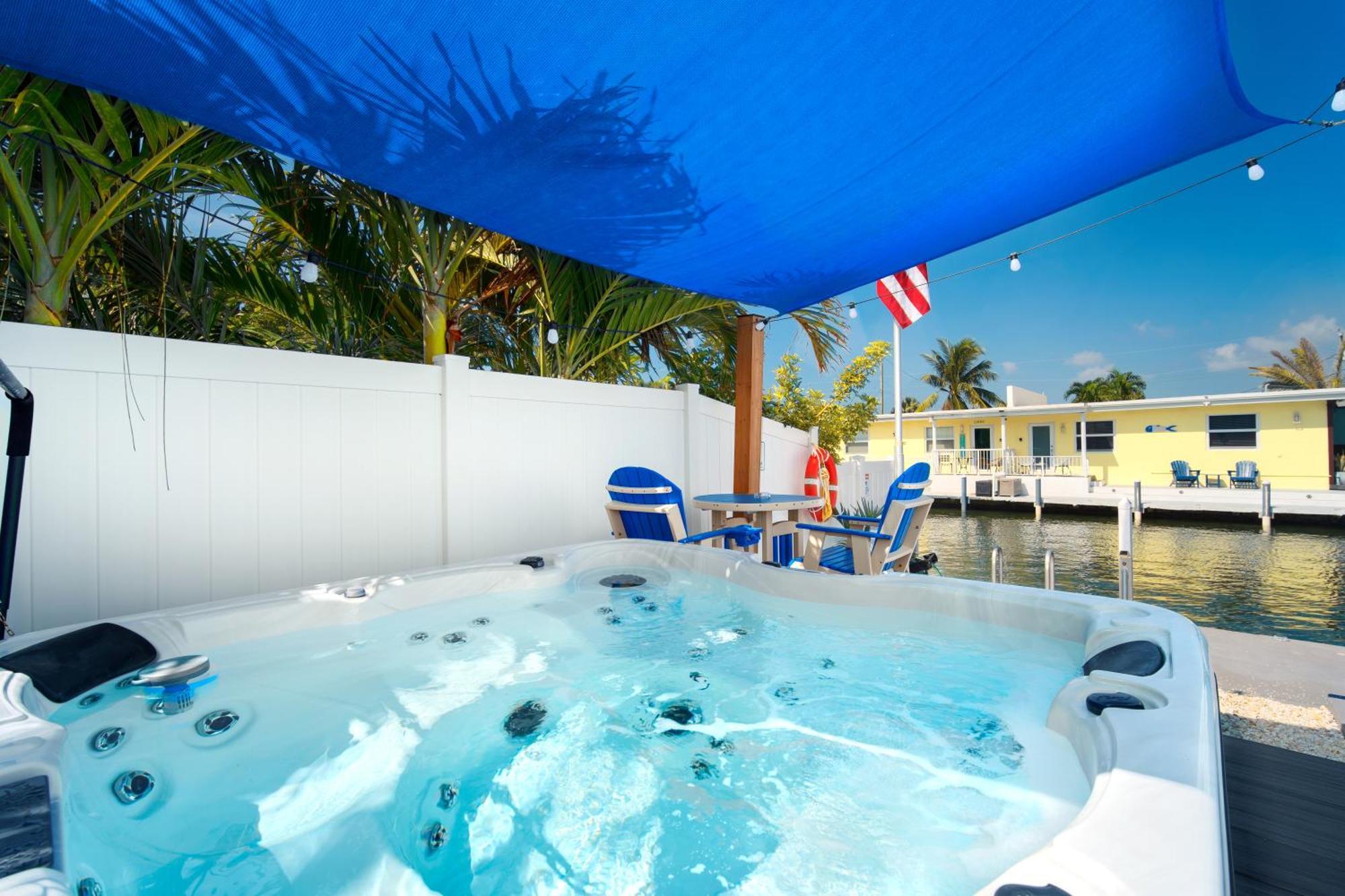 Casa Blue Pelican. Marathon Dış mekan fotoğraf